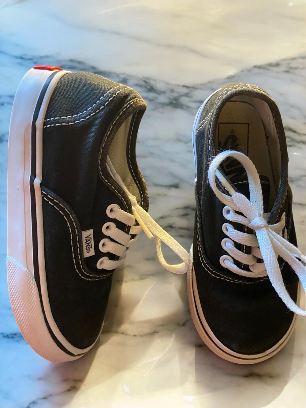 Vans Authentic Canvas Low Top Sneakers - Black - Toddler Size 7.